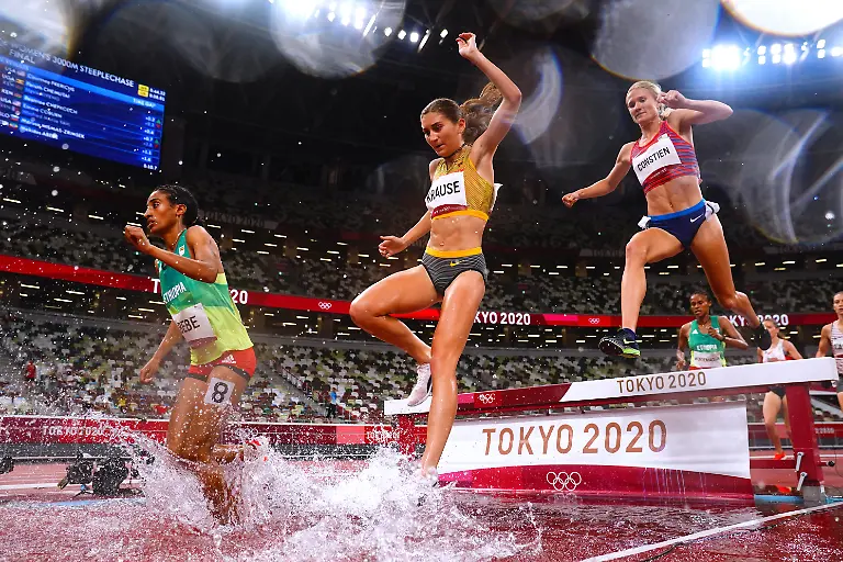 2021-08-04T112041Z-646453080-SP1EH840VIEAR-RTRMADP-3-OLYMPICS-2020-ATH-W-3000MST-FNL