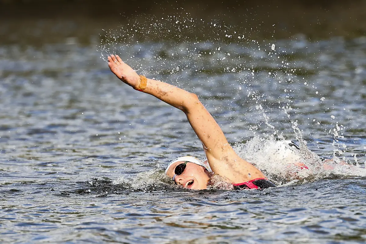 2021-08-03T213826Z-668383271-SP1EH831O3Z03-RTRMADP-3-OLYMPICS-2020-OWS-W-10KM-FNL