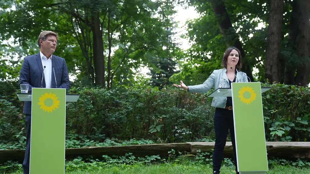 841da33e9d768e483b7ddfde8e2f2381