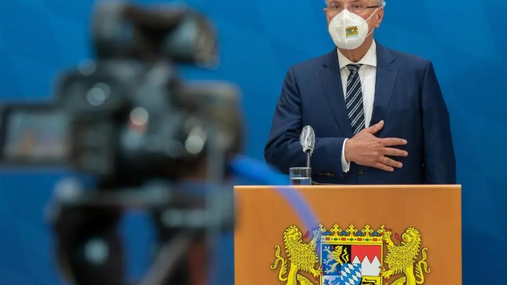 Joachim-Herrmann-CSU-Innenminister-von-Bayern-spricht-zur-Presse