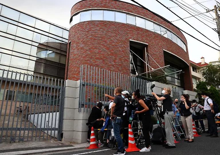 9a351e8bb793cdbcbc862b65b7094332