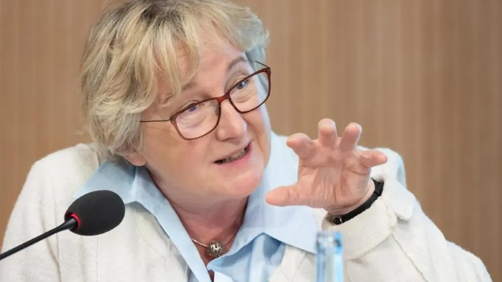 Theresia-Bauer-Buendnis-90-Die-Gruenen-Wissenschaftsministerin-von-Baden-Wuerttemberg