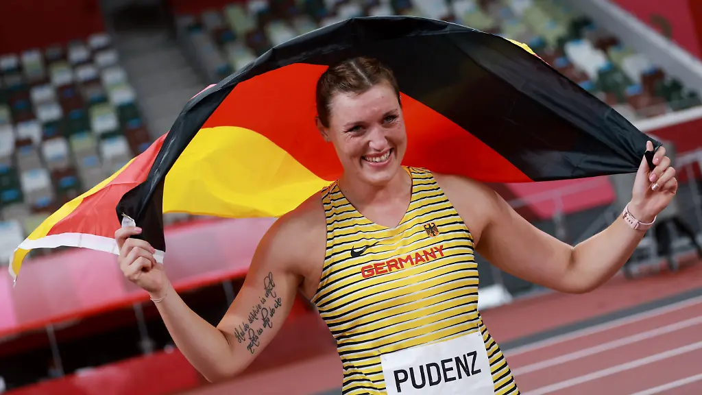 33b2784d6da99c3f89df625d92b1234b