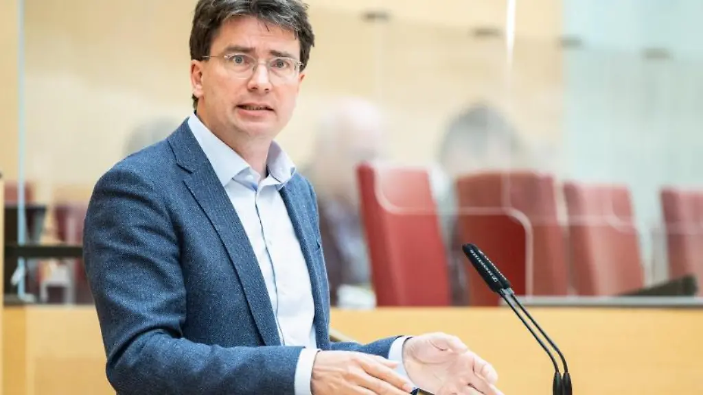 SPD-Fraktionsvorsitzender-Florian-von-Brunn