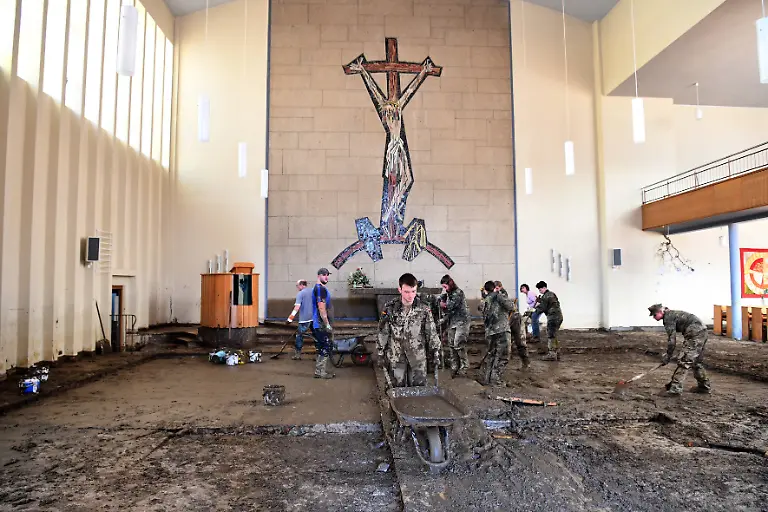 f927dd6d8752ac07f086c7ae580a4bec