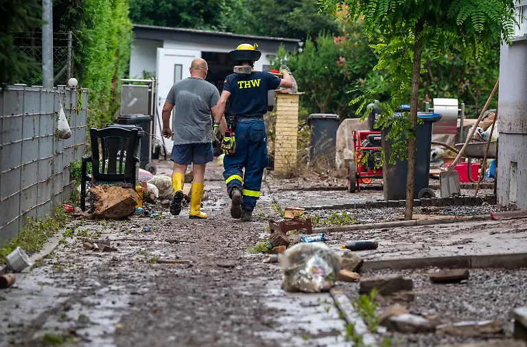 3b061191cf9038f8a37d557f79623092