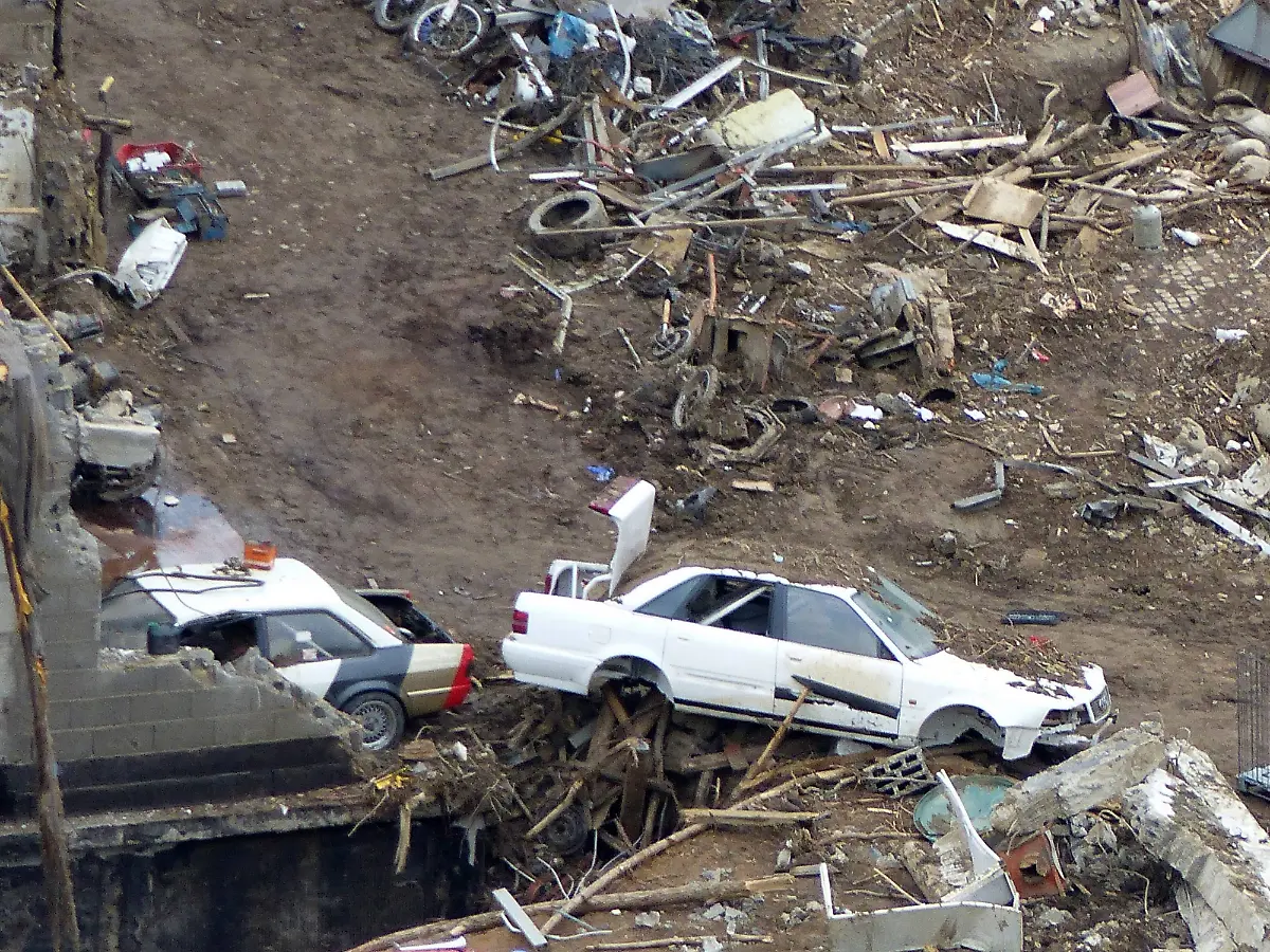 97f7e4a073080e2cd3dda5b63e5c570d