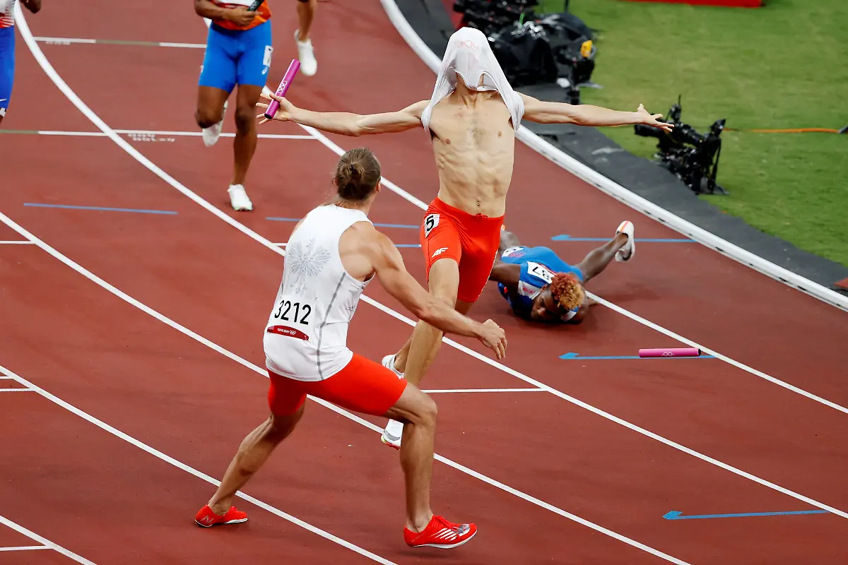 2021-07-31T140205Z-1168170264-RC2PVO9I2DSH-RTRMADP-3-OLYMPICS-2020-EDITORS-CHOICE