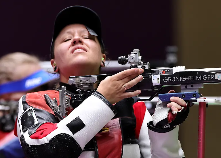 2021-07-31T075355Z-1787556269-SP1EH7V0LXS0C-RTRMADP-3-OLYMPICS-2020-SHO-W-R3X40-FNL