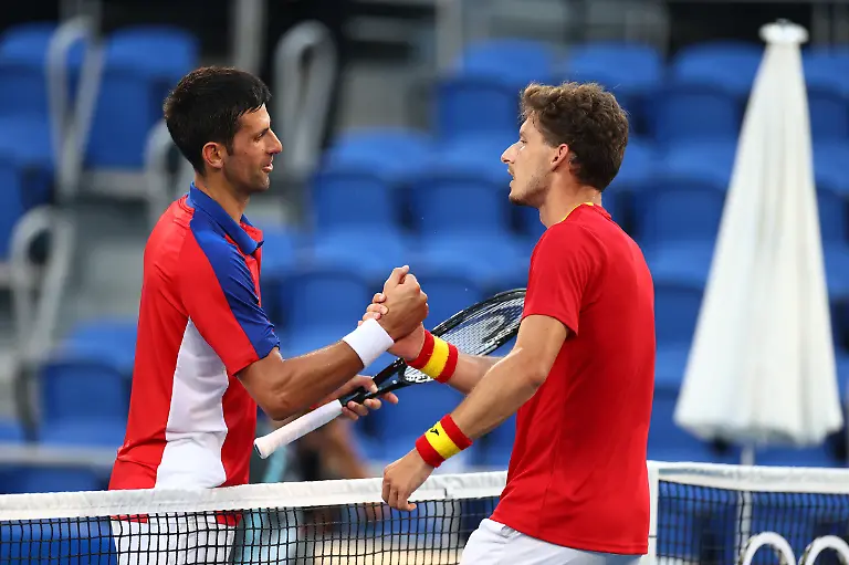 2021-07-31T090449Z-599671598-SP1EH7V0P7WCR-RTRMADP-3-OLYMPICS-2020-TEN-M-SINGLES-FNL-000200