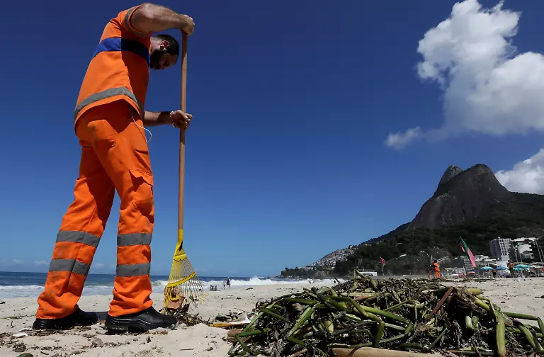 2019-04-11T161126Z-181019723-RC187D61D430-RTRMADP-3-BRAZIL-WEATHER