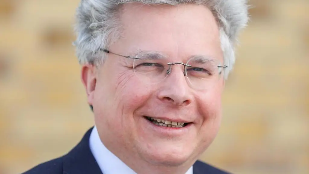 Frank-Schwarz-Geschaeftsfuehrer-der-Saechsischen-Spielbanken-GmbH