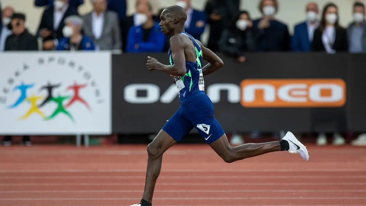 Hofft-dass-ihn-seine-Wunder-Spikes-schneller-als-jeden-anderen-die-10-000-m-laufen-lassen-Joshua-Cheptegei-aus-Uganda