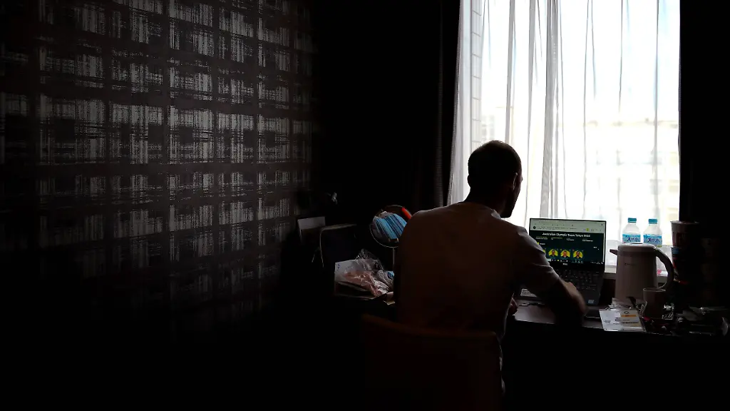 Nicht-nur-Sportler-hadern-mit-den-strengen-Quarantaene-Regeln-auch-Fotografen-mussten-sich-vor-den-Olympischen-Spielen-in-Tokio-in-Quarantaene-begeben