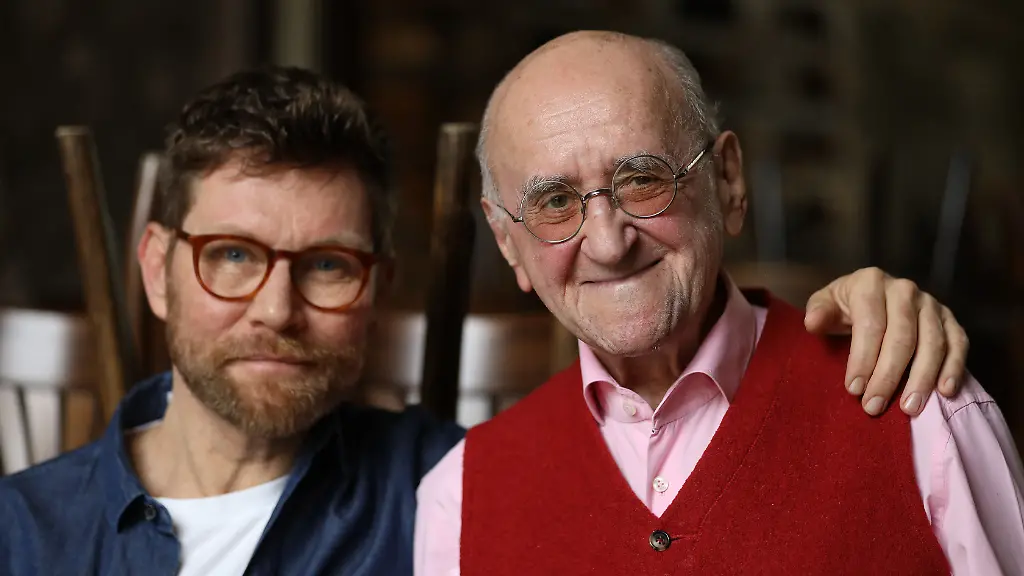 Sein-Adoptivvater-habe-zum-Schluss-den-Lebensmut-verloren-sagt-Scott-Biolek-Ritchie