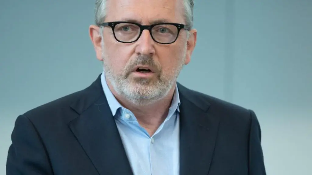 Der-baden-wuerttembergische-Staedtetagspraesident-Peter-Kurz-SPD