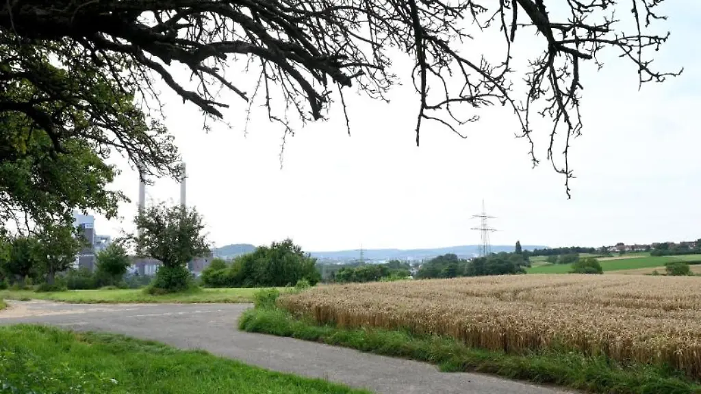 Ein-moegliches-Gewerbegebiet-mit-der-Bezeichnung-Steinaecker-in-der-Naehe-von-Heilbronn