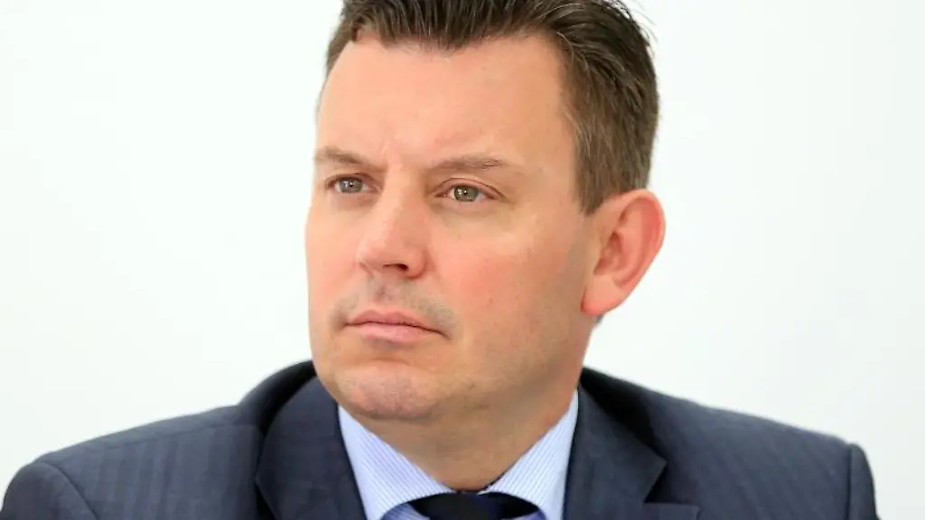 Andre-Schroeder-CDU-Ex-Finanzminister-von-Sachsen-Anhalt-und-neu-gewaehlter-Landrat-des-Landkreises-Mansfeld-Suedharz