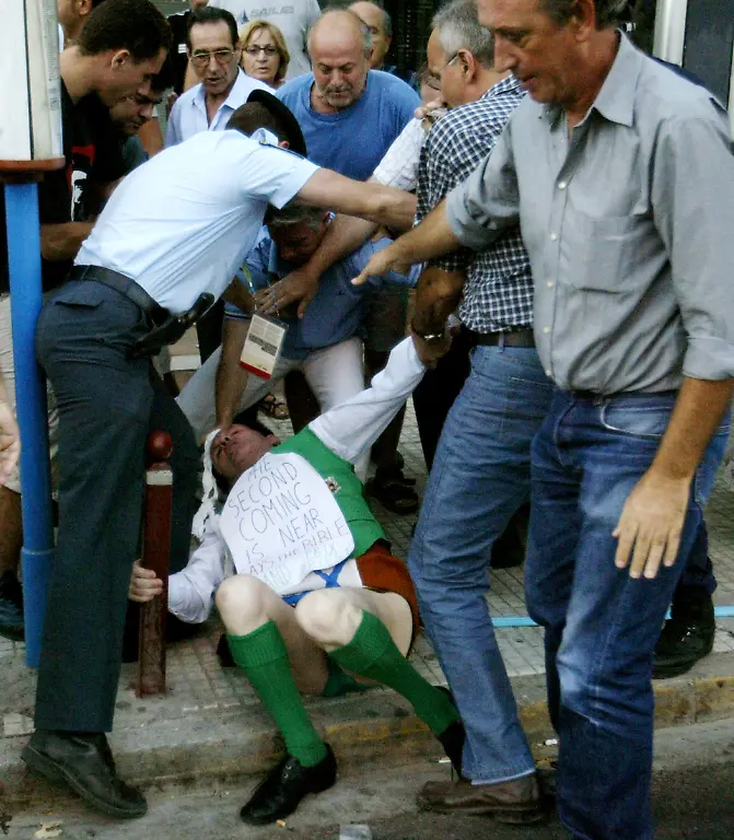 2004-08-29T120000Z-573881473-RP5DRHYZIVAA-RTRMADP-3-OLYMPICS