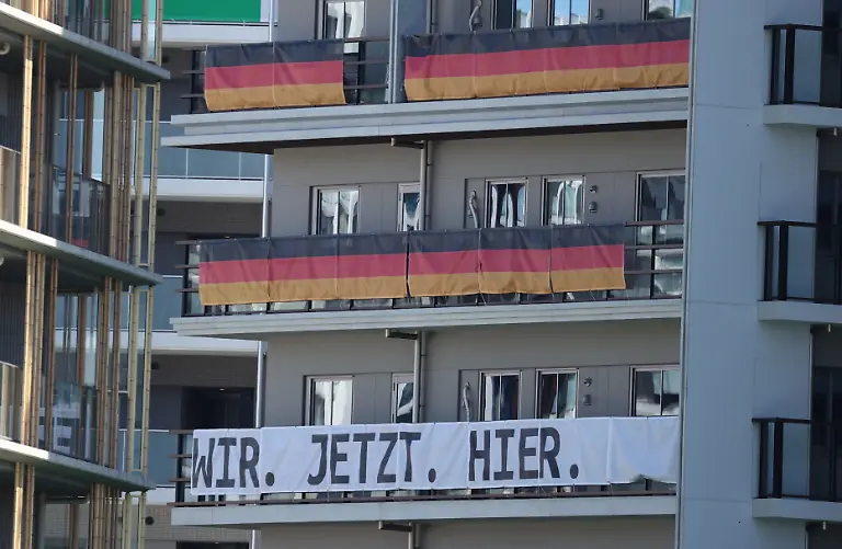 9c087ac1bc339319f7b2627205cbaef6