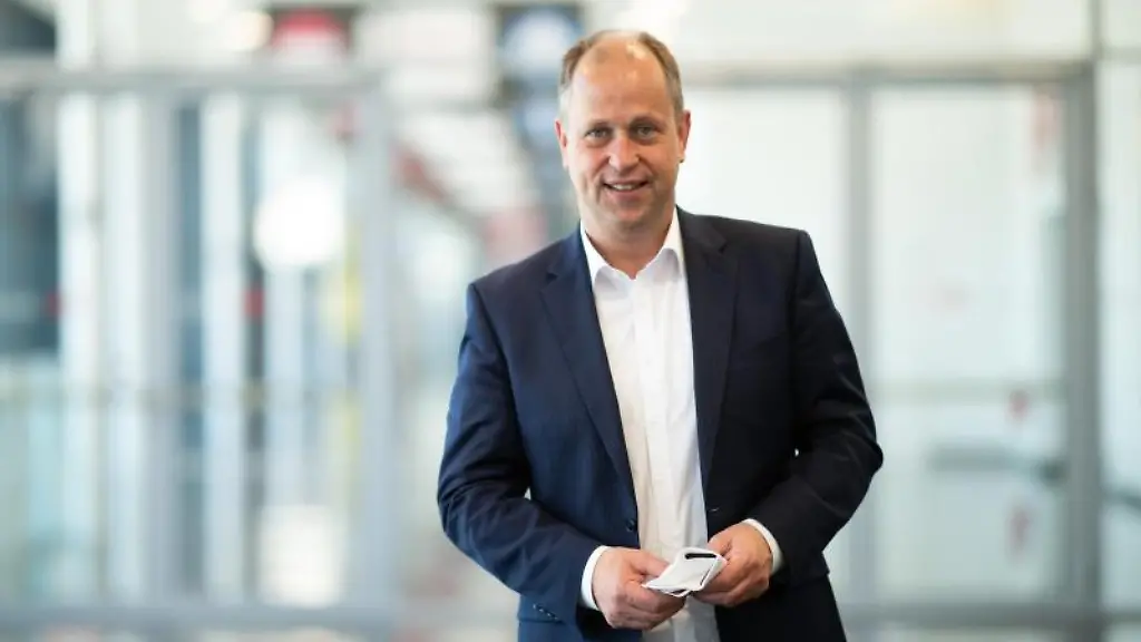 Landesvorsitzender-der-nordrhein-westfaelischen-FDP-Joachim-Stamp