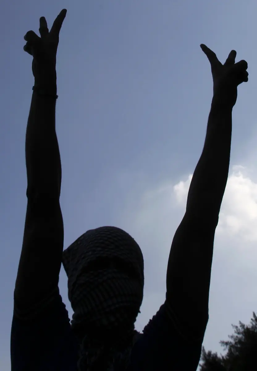 2012-09-13T120000Z-615914315-GM1E89D1L3J01-RTRMADP-3-EGYPT-PROTEST