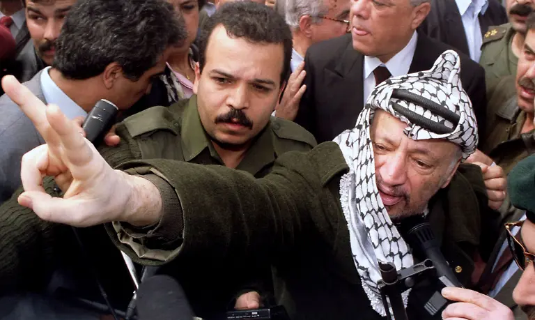 1996-03-04T120000Z-664152537-PBEAHUMTFEQ-RTRMADP-3-ARAFAT