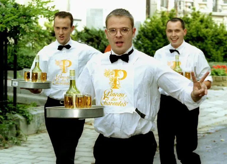 1996-09-14T000000Z-1969294908-RP1DRICRDQAJ-RTRMADP-3-NODESC