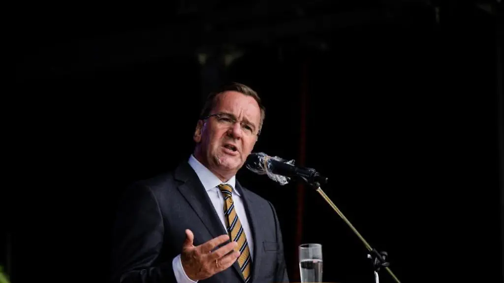 Boris-Pistorius-SPD-Innenminister-von-Niedersachsen-spricht