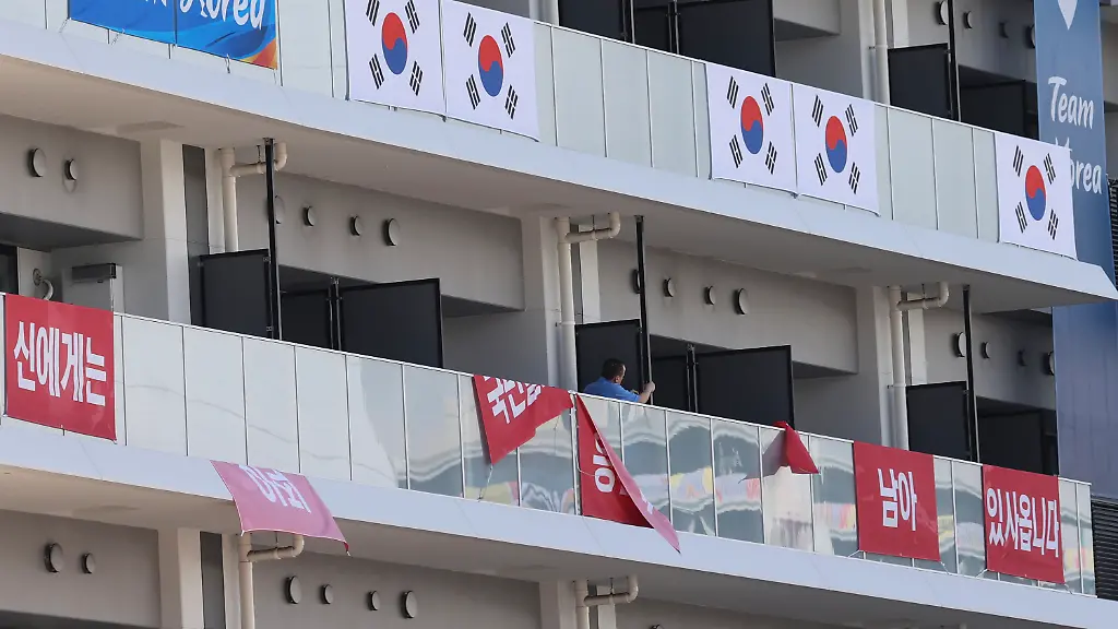 2c0b9f0f1c6a48888ae0382217b69cef