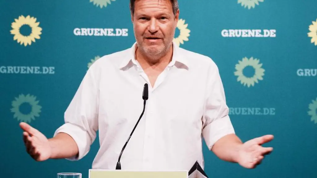 Robert-Habeck-Bundesvorsitzender-von-Buendnis-90-Die-Gruenen