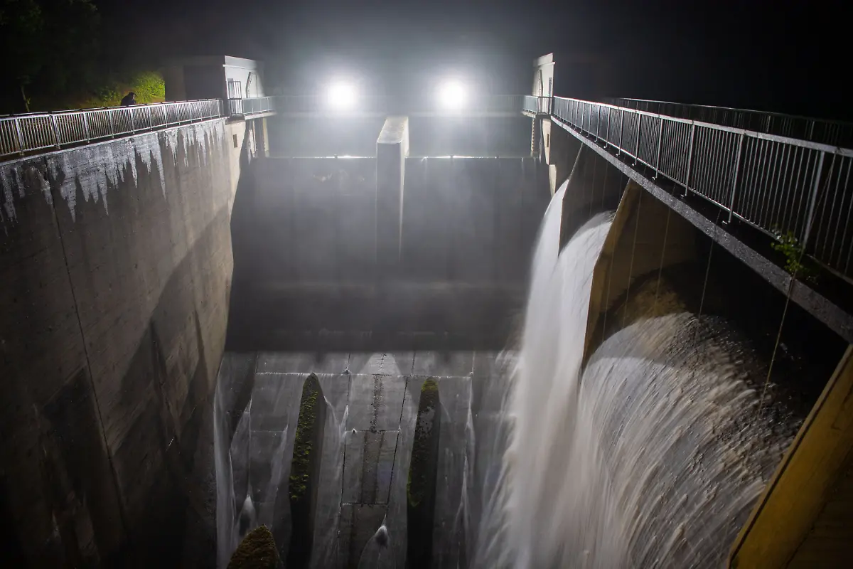 2412416b2ef523ef4c196387170c2c35