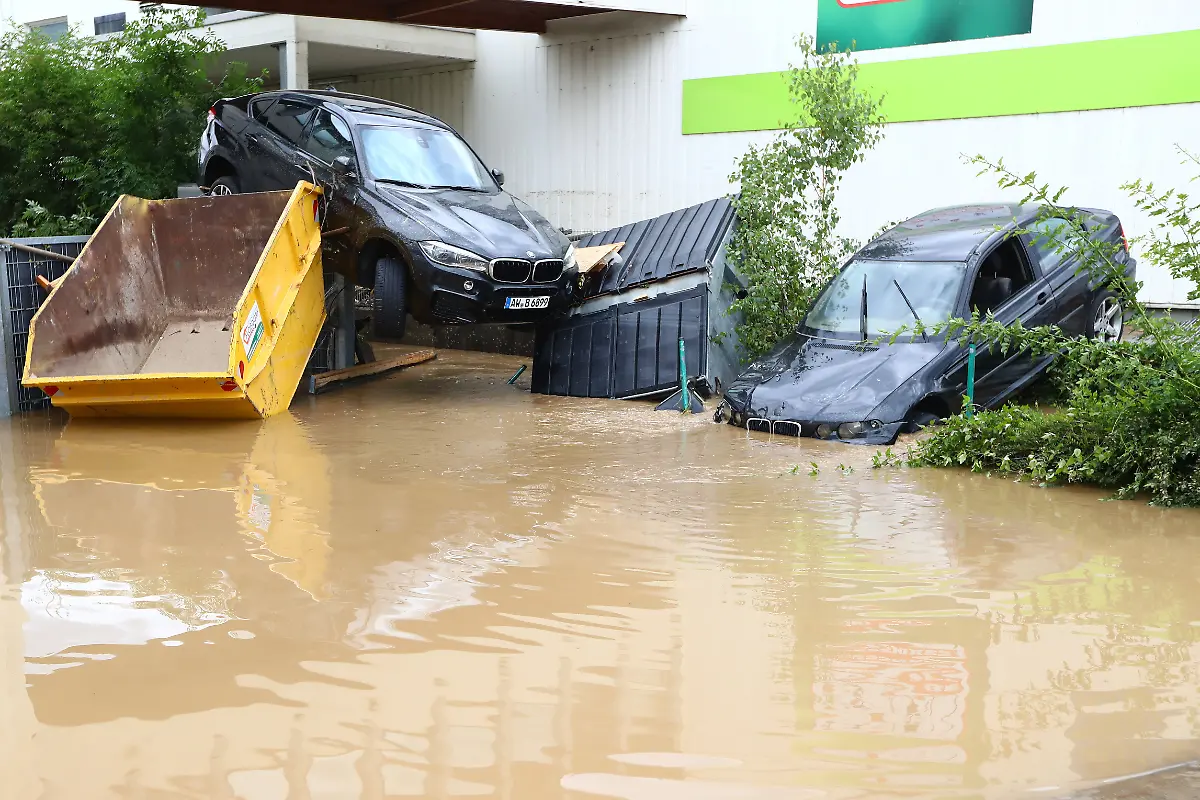 cd3373902efe80839e7f3d5c0e39a0c4