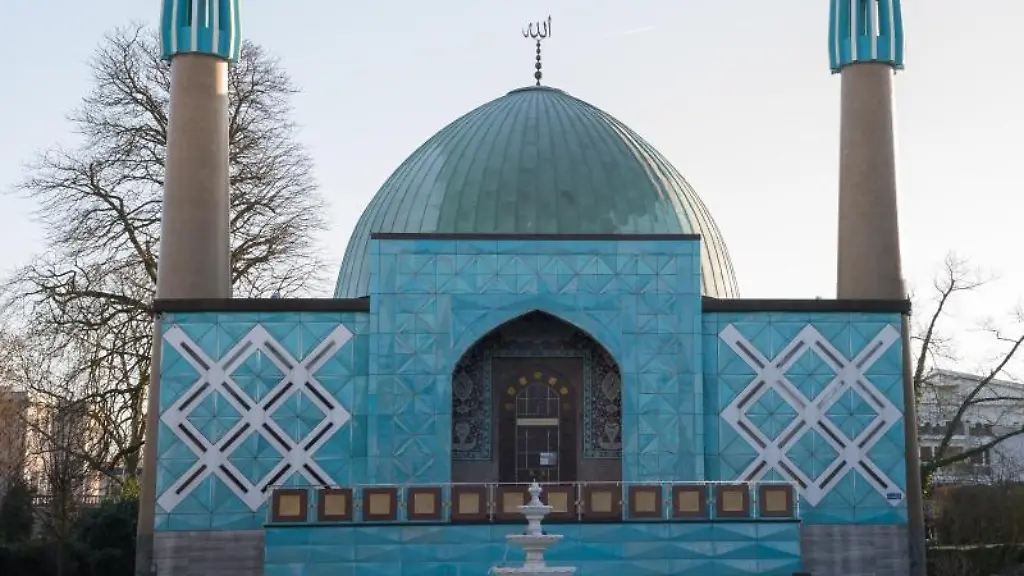 Die-Imam-Ali-Moschee-vom-Islamischen-Zentrum-Hamburg-e-V