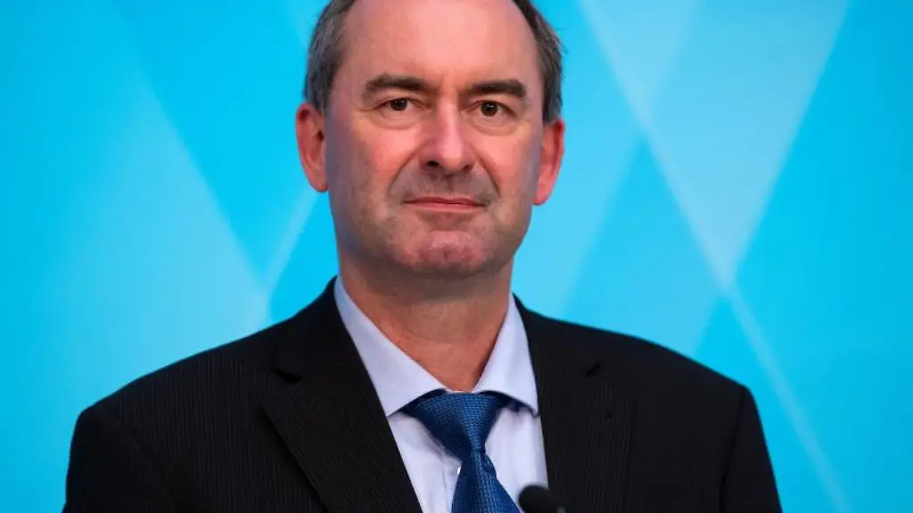 Hubert-Aiwanger-Freie-Waehler-Wirtschaftsminister-von-Bayern