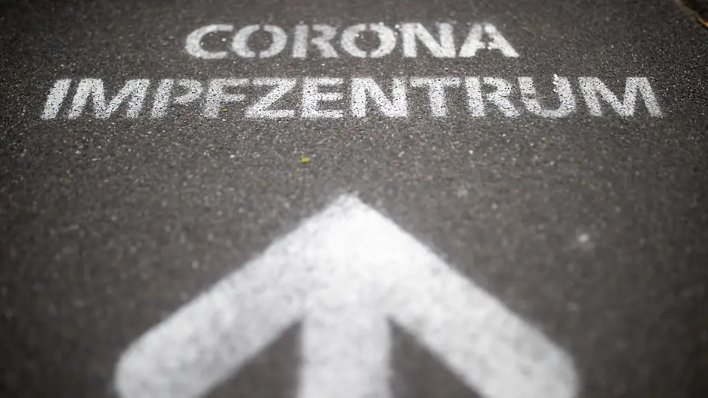 712b10bd00a9e2060fb2d3ed62e750c6