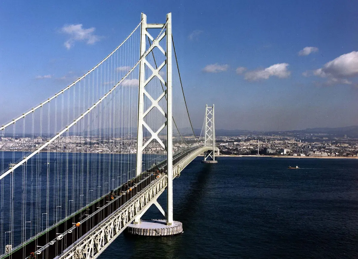Akashi-Kaikyo1