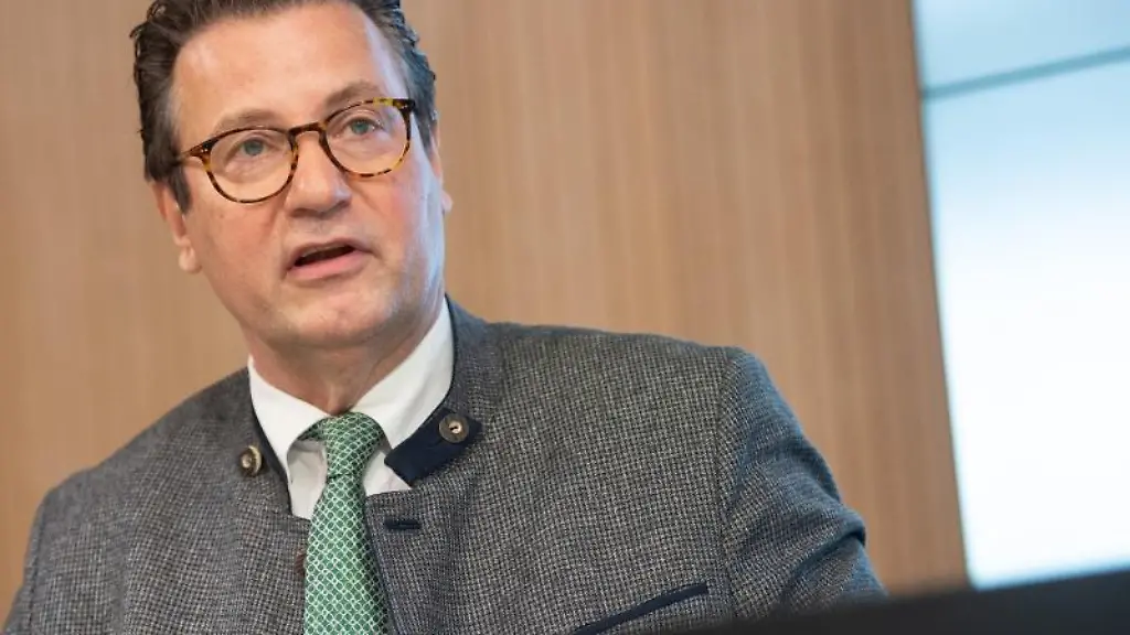 Peter-Hauk-CDU-Minister-fuer-Ernaehrung-Laendlichen-Raum-und-Verbraucherschutz