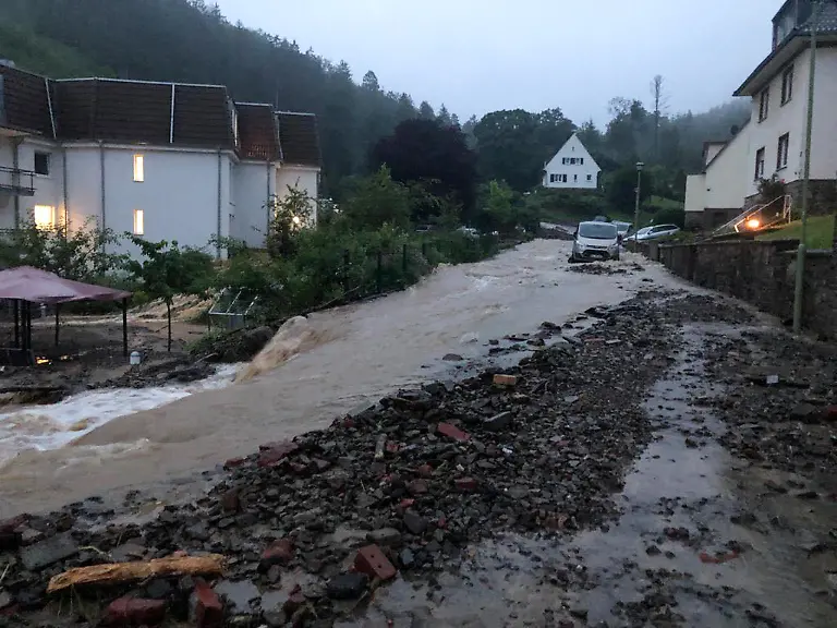 f6c95fcc4e2e1bbbba010181a32ffb07