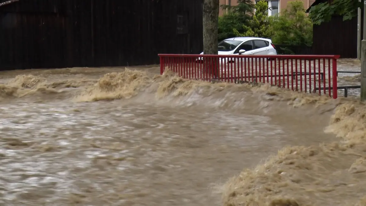 c04ac0bebf4c6d7daaa54f6f763b24db