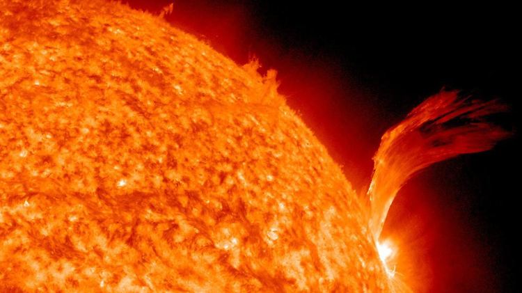 Bei der Kernfusion wird Wasserstoff zu Helium verschmolzen. Vorbild ist die Sonne.