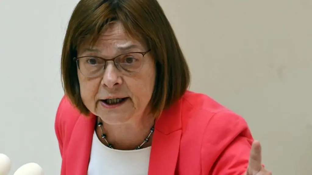 Brandenburgs-Gesundheitsministerin-Ursula-Nonnemacher