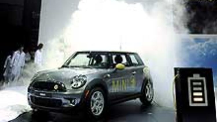 Premiere des Mini E in Berlin.