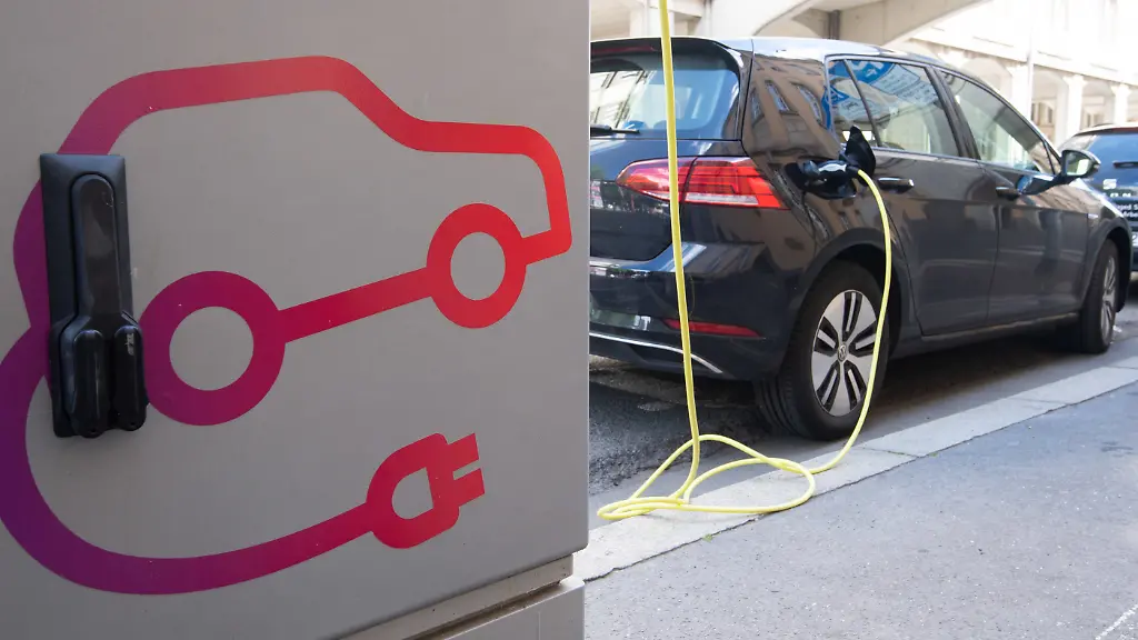 e22e91db932f7c234d490f6c03ee71ac