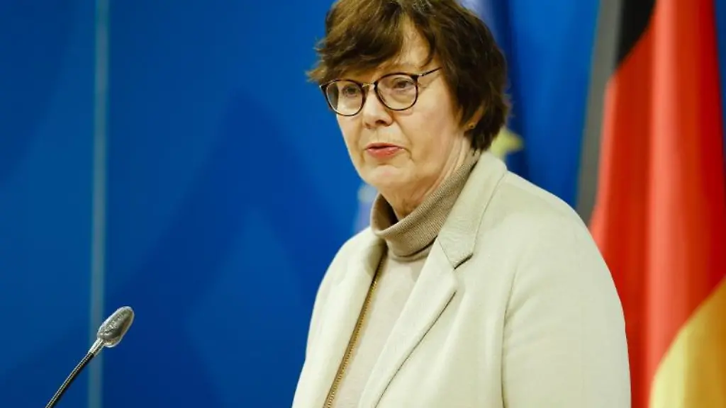 Sabine-Suetterlin-Waack-CDU-spricht