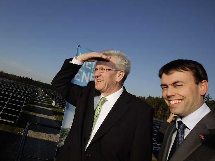 Sowohl Kretschmann (l.) als auch Schmid könnte Ministerpräsident in Baden-Württemberg werden.