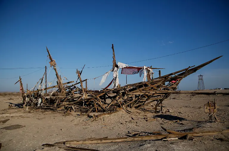 2021-07-06T173959Z-343242243-RC22EO9PJYM4-RTRMADP-3-CALIFORNIA-DROUGHT