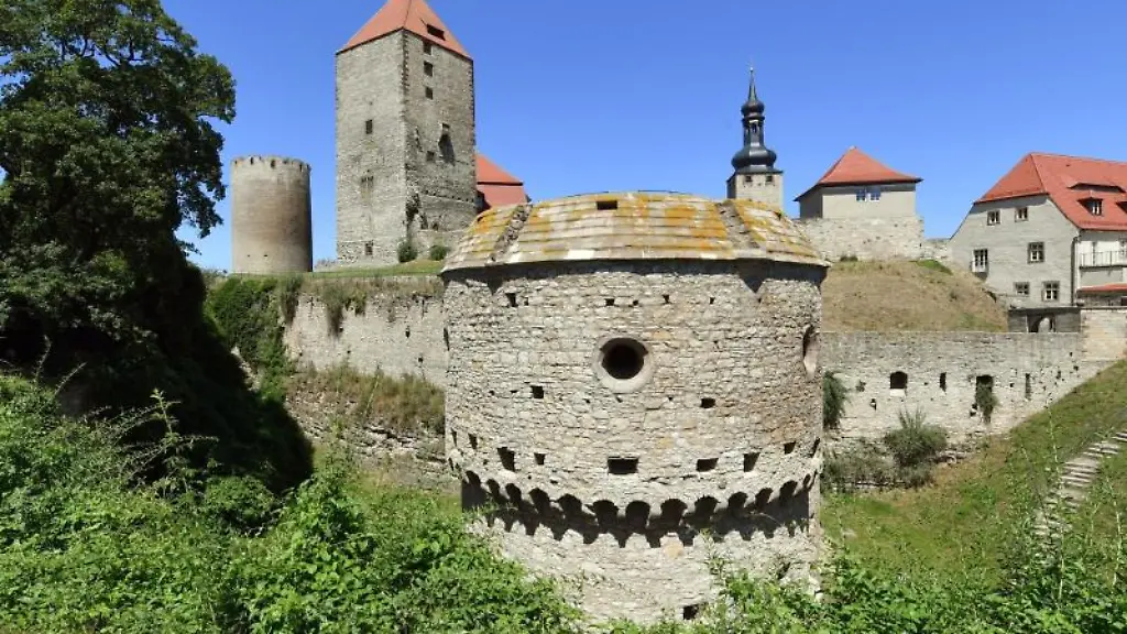 Blick-auf-die-Anlage-der-Burg-Querfurt