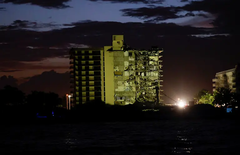 af2b6d1406dcde41fef9ed9ae52cc143