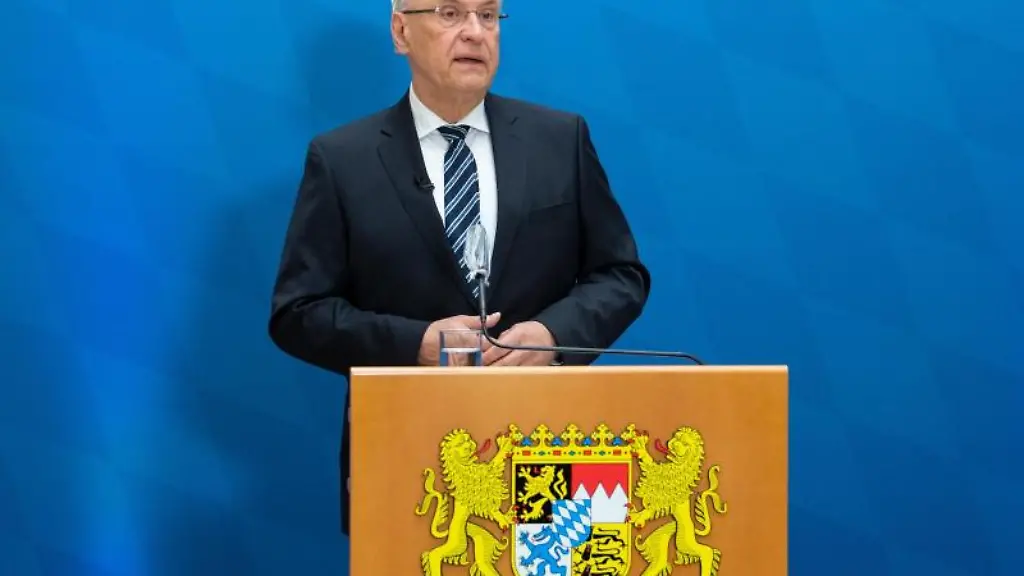 Joachim-Herrmann-CSU-spricht